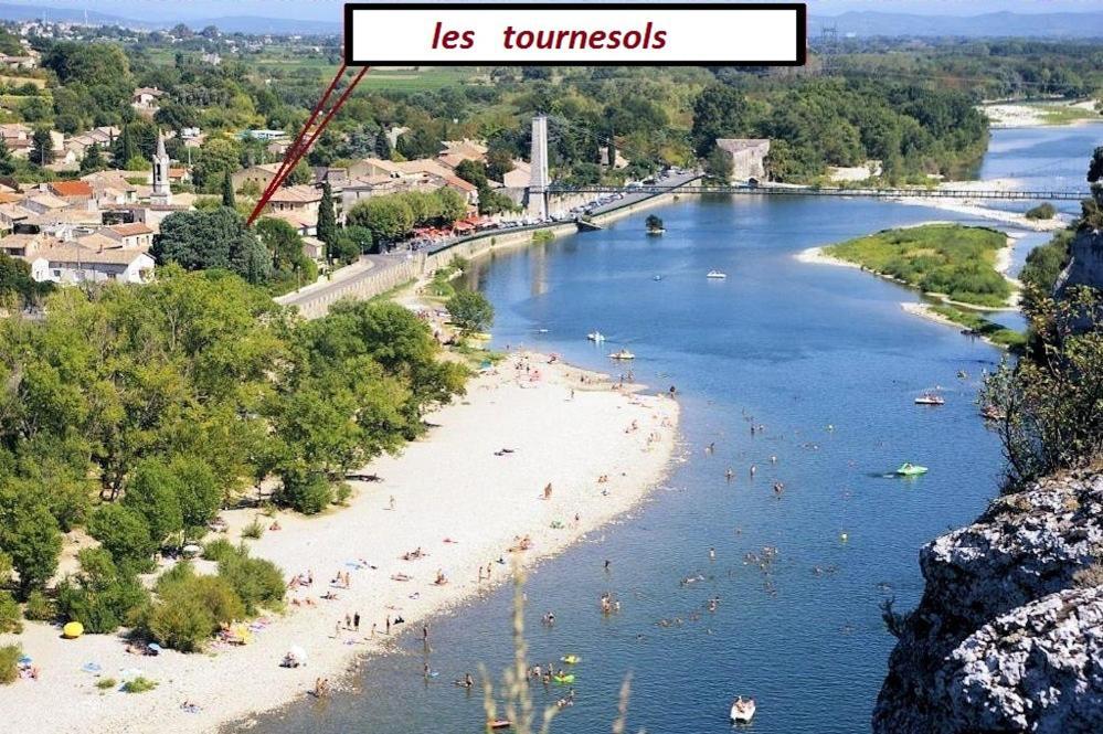 Villa "Les Tournesols" Saint-Martin-dʼArdèche Esterno foto